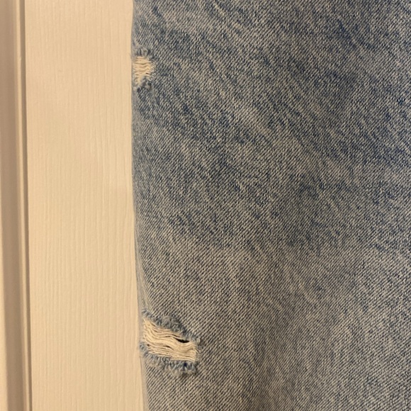 Zara distressed jeans -8 - Picture 7 of 12